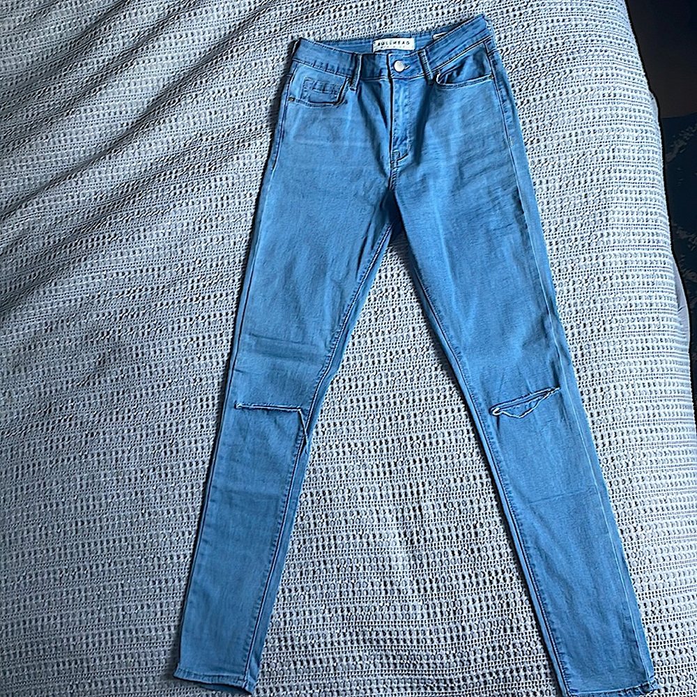 Bullhead Demin Co. Super High Rise Skinny Jeans